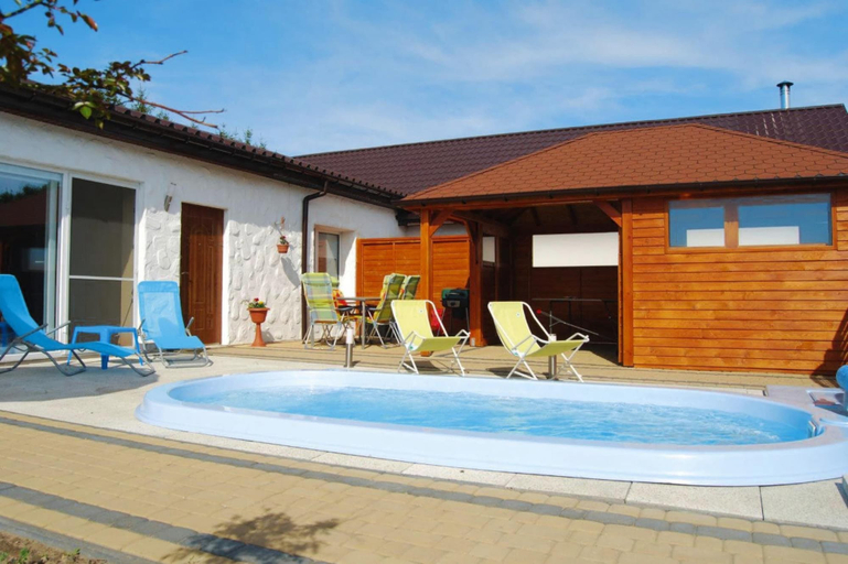 Others 1, Terraced House With Pool and Sauna, Sieciemin, Sławno