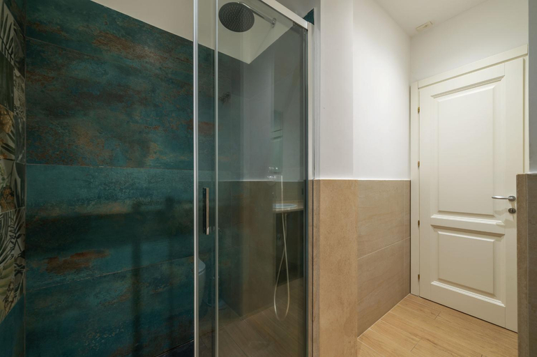 Others 5, JOIVY Cavour 238, Rome