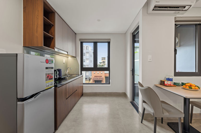 Private kitchen 4, Hampton Danang Central Apartment, Da Nang