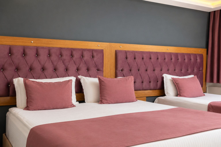 Bedroom 4, Weingart Black Pearl, Fatih