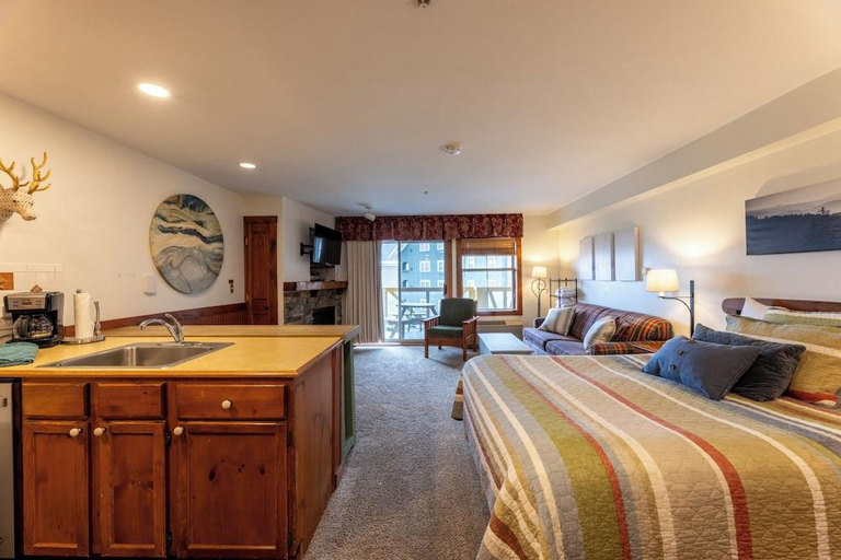 Bedroom 2, Rimfire, Pocahontas