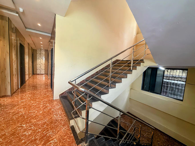Public Area 2, Hotel Golden Palace - Mira Bhayandar, Thane