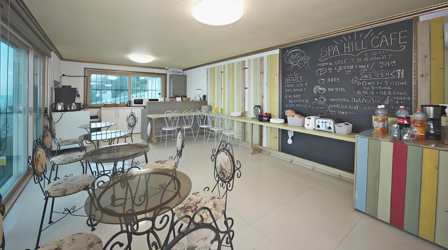 Food & Drinks 5, The South Sea, SPA Hill pension, Namhae