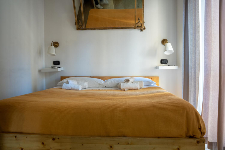 Bedroom 4, b&b 10 mt dal duomo, Benevento