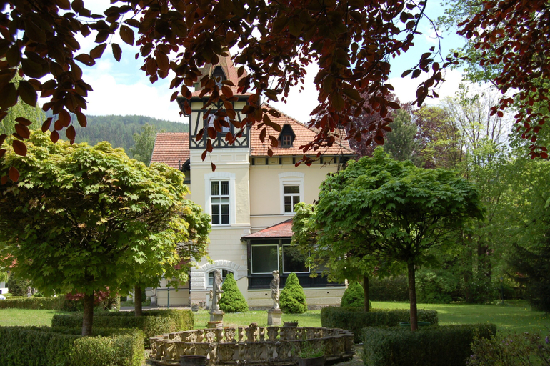 Exterior & Views 5, Glögglhof, Leoben