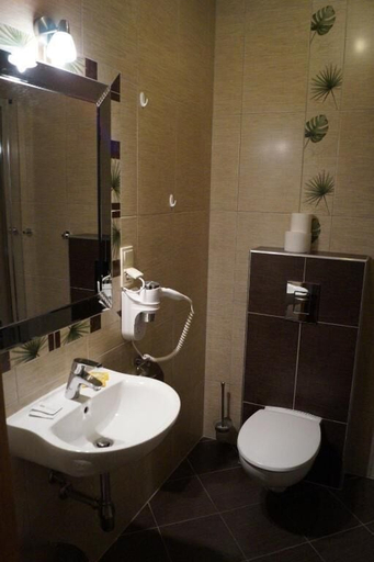 Bathroom 3, Willa Tatrzański Zomecek, Tatra