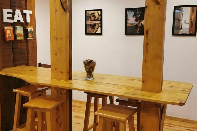 Food & Drinks, 262 baixa guesthouse, Lisbon