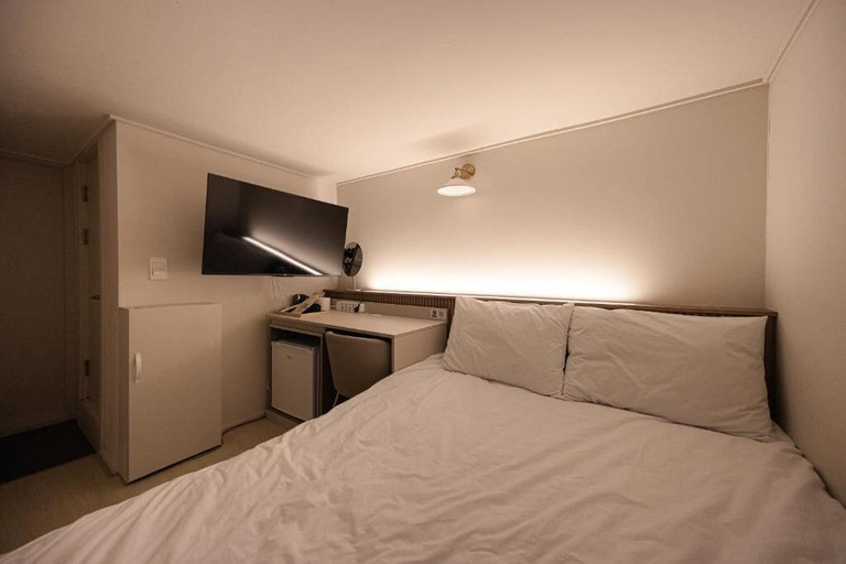 Room 5, parvussella seongsu, Seongdong