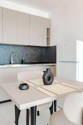 Private kitchen 2, SeaScape Residence, Sarandës