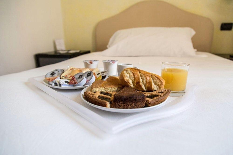 Food & Drinks 5, Il Corso B&B, Rome