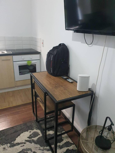 Others 4, Budget Studio Apartments, Birmingham