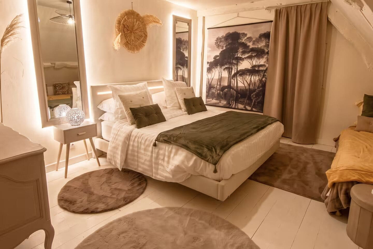 Bedroom 4, Domaine Valenquercy, Lot