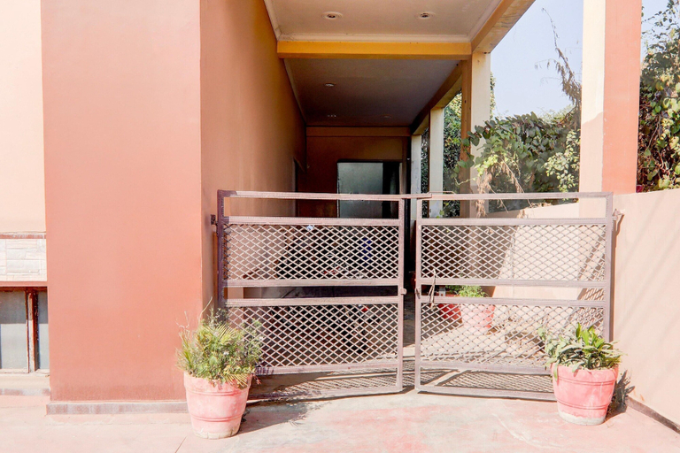 Reception 2, Super Deluxe Room Sharda Nagar Lucknow, Lucknow