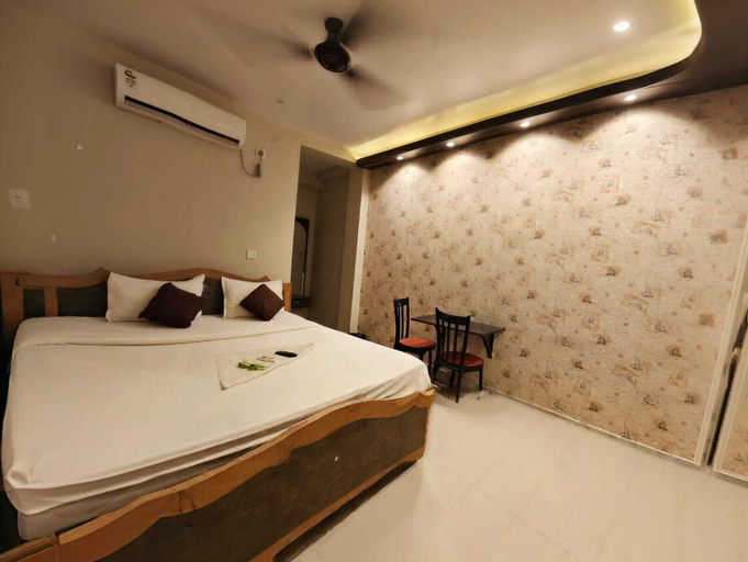 Room 5, Nilay Guest House, South 24 Parganas