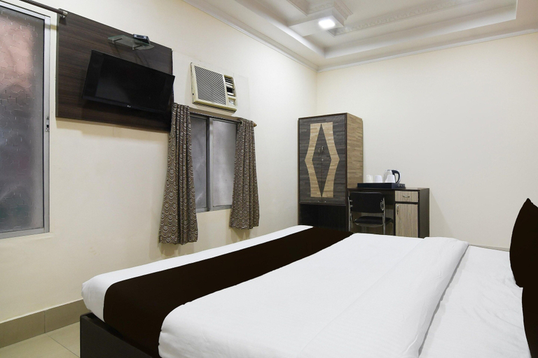 Room 4, Super Collection O Kalighat, Kolkata
