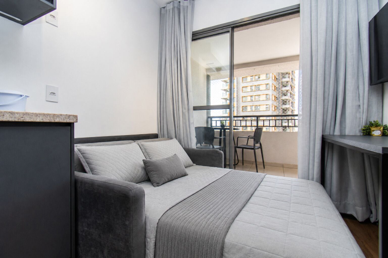 Room 5, Pause Living - Nex One Paraíso, São Paulo