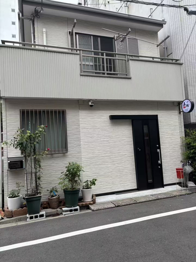 Exterior detail 5, gorouryokann two, Taitō