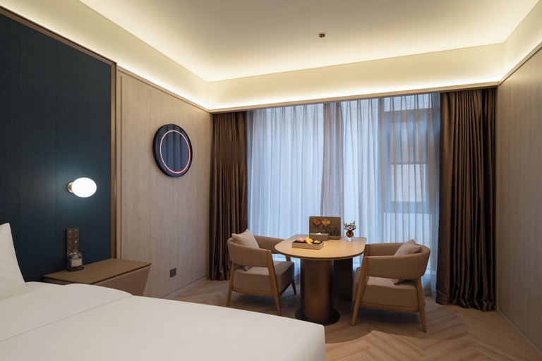 Room 3, Crystal Orange Qingdao May Fourth Square, Qingdao