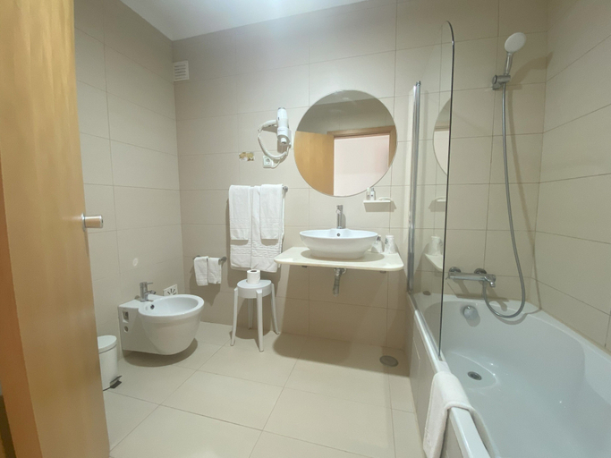 Bathroom 4, Mareta Beach Boutique Bed & Breakfast, Vila do Bispo