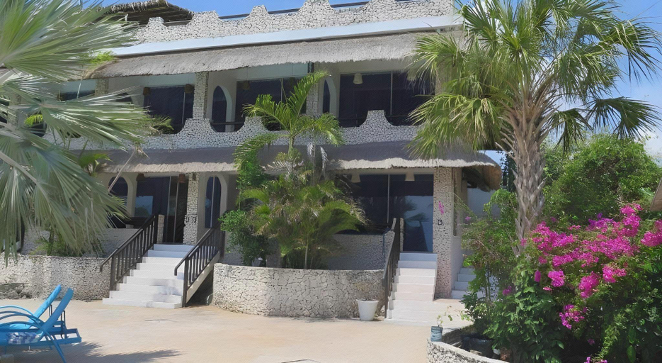 Exterior & Views 1, The Wild Orchid Resort, Moalboal