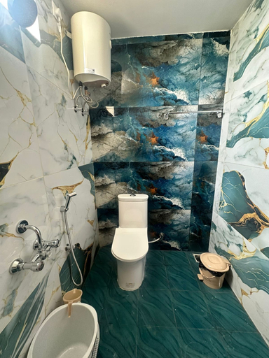 Bathroom 4, SG SQUARE GRAND BEACH RESORT, Viluppuram