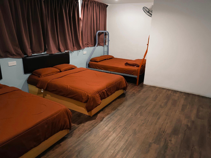 Bedroom 2, BMW Hotel , Muar