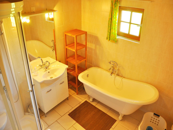 Bathroom 3, Nature Hideaway in St Germain du Pert, Calvados