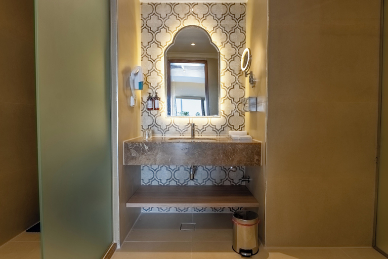 Bathroom 5, Sunrise Sentido Mamlouk Palace - All inclusive, Safaja
