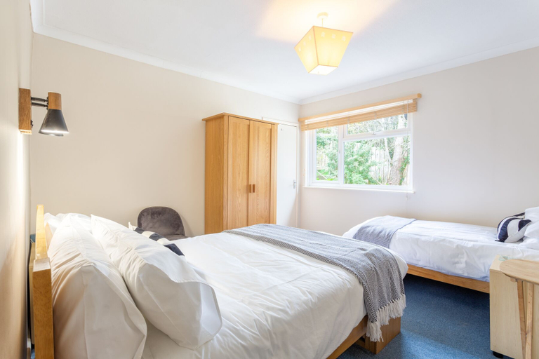 Bedroom 3, Avoncourt Lodge, Devon