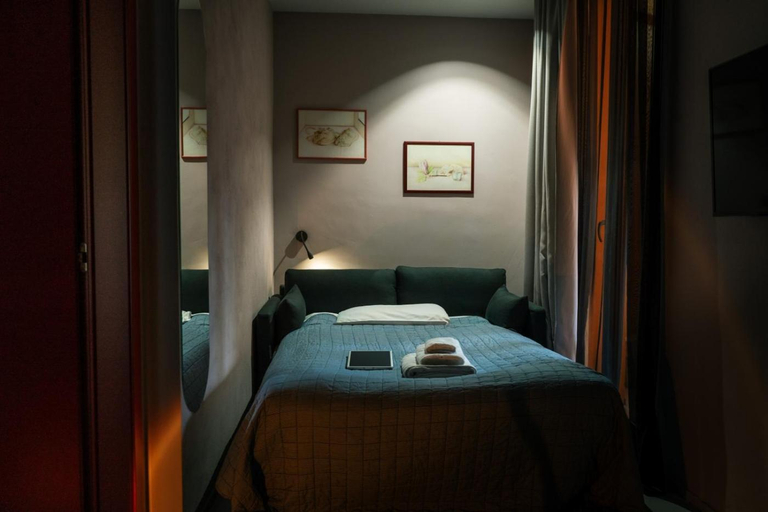Others 4, Locanda dell'Orsa, Bologna