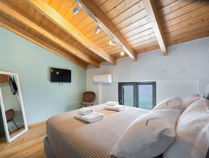 Room 4, Blue Horizon, Ionian Islands