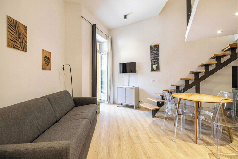 Others 2, Central 1bdr Flat in Nice - Place Garibaldi, Alpes-Maritimes