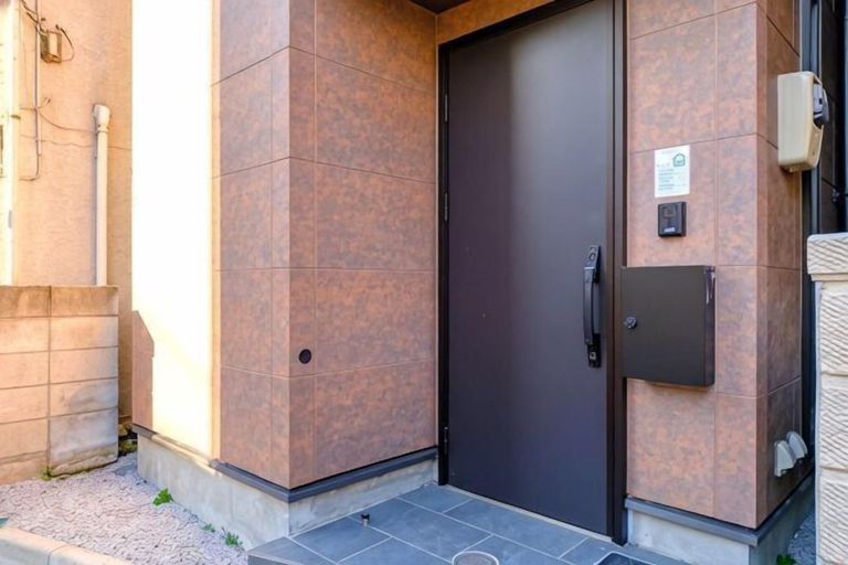 Exterior & Views, Higashi Nakano Monthly House, Nakano City