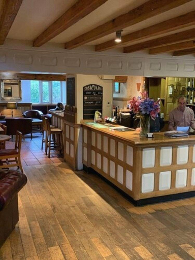 Food & Drinks 3, The Thatched Cottage Inn, Somerset