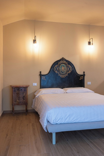 Room 4, Relais Monastero, Piacenza