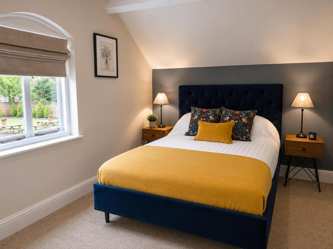 Bedroom 2, The Godwins, Herefordshire