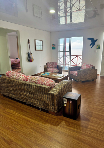 Living area 2, Bay Houses Group, Providencia