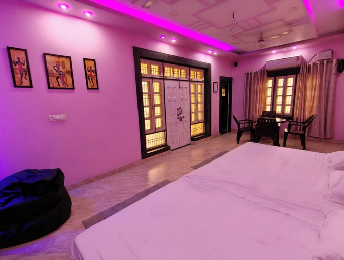 Room 2, Nirmala House Homestay, Varanasi