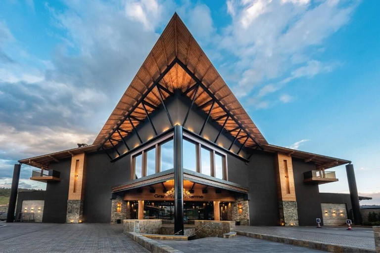 Exterior & Views 2, Grand Hotel Therme, Razlog
