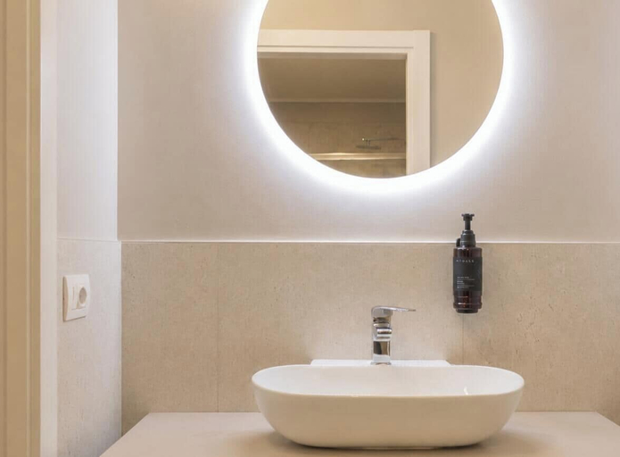 Bathroom 5, Hotiday Trieste Teatro, Trieste