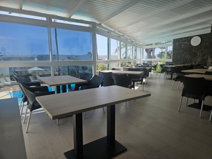 Food & Drinks 4, Acapulco Ocean View, Las Palmas