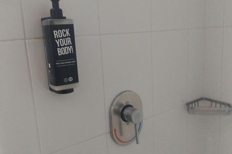 Bathroom 5, Ibis Budget Aguascalientes, Jesús María