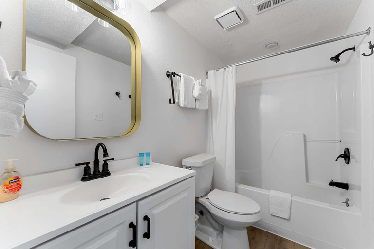Bathroom 3, Whispering Woods Retreat Branson, Stone