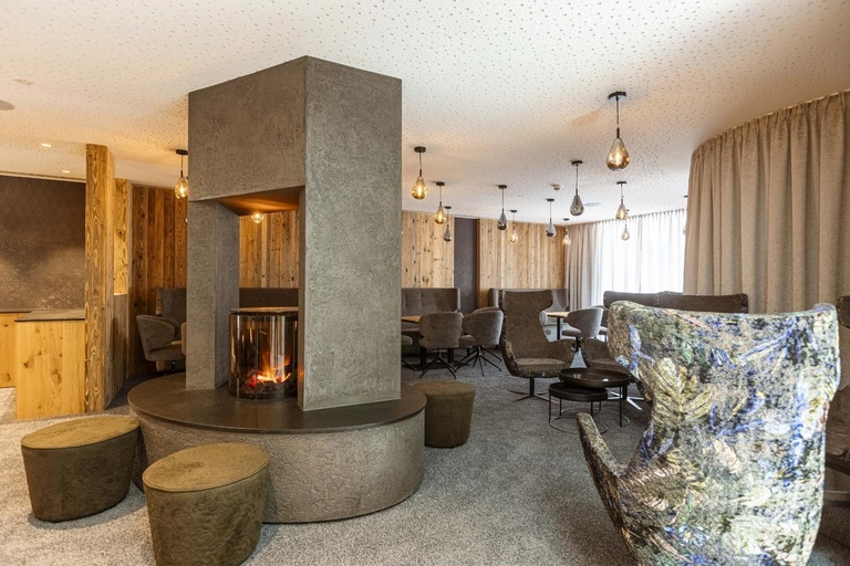 Public Area, Zillertal Suites Fügen by ALPS RESORTS, Schwaz