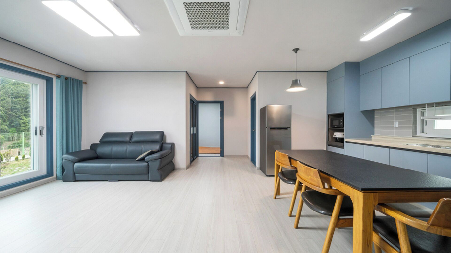 Room 4, Yangyang Idang Private House Pension, Yangyang