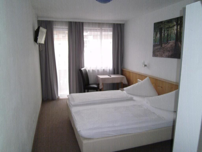 Room 5, Gasthof Kirchenwirt, Schwaz