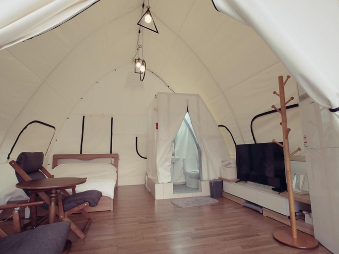 Bedroom 2, The Hill Glamping, Yangpyeong