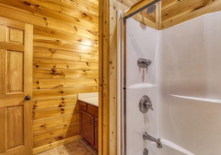 Bathroom 4, Bigfoot Hideout, Sevier