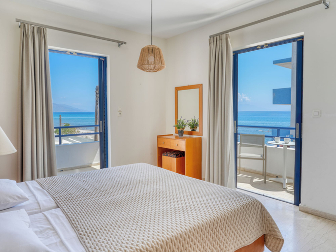 Bedroom 4, Philippos Studios, South Aegean