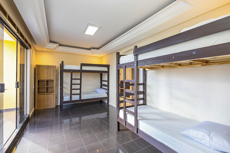 Room 5, Sottam Hostel, Curitiba